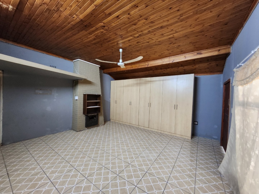 4 Bedroom Property for Sale in Stilfontein Ext 4 North West